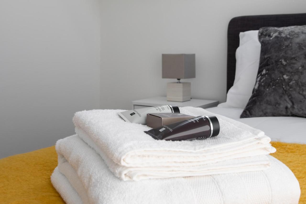 Castle Reach Apartment コルチェスター エクステリア 写真