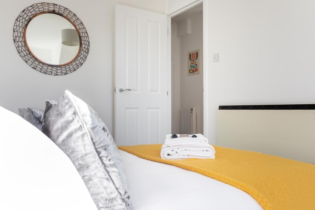 Castle Reach Apartment コルチェスター エクステリア 写真