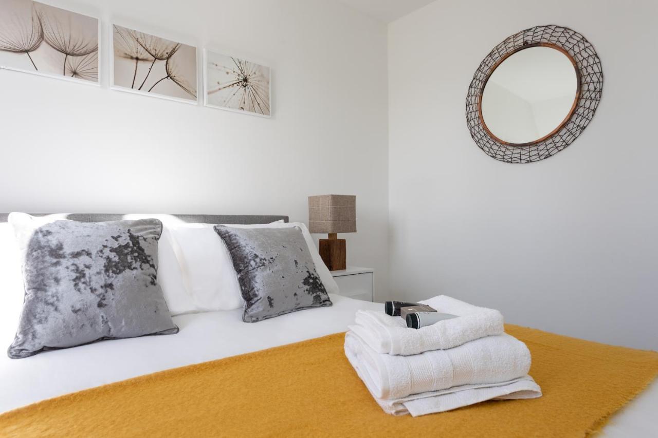 Castle Reach Apartment コルチェスター エクステリア 写真